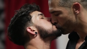 Telenovela - D.O. & Pietro Duarte knob Love