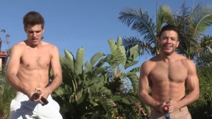 Jess & Manny: bareback - ass joy