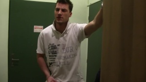 An amateur twink from Prague jerks off and sex cream