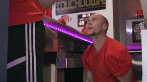 Serving Her bf - Eli Hunter & Eddie Danger American Hook up