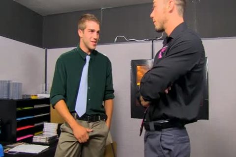 Austin nails Kirk