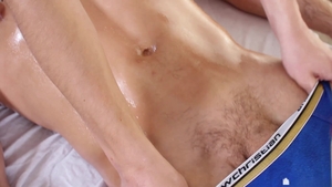 Noon Sensuality Stretch